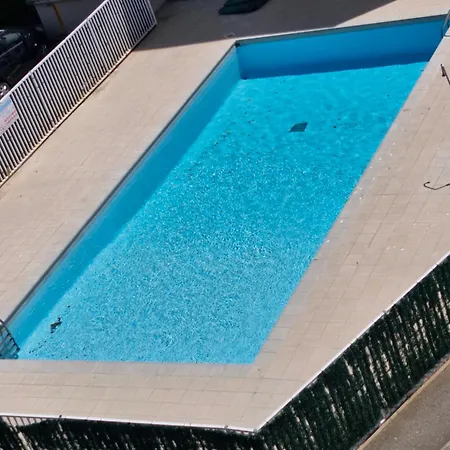 Lejlighed A 10 Metres De La Avec Acces Piscine Privee
